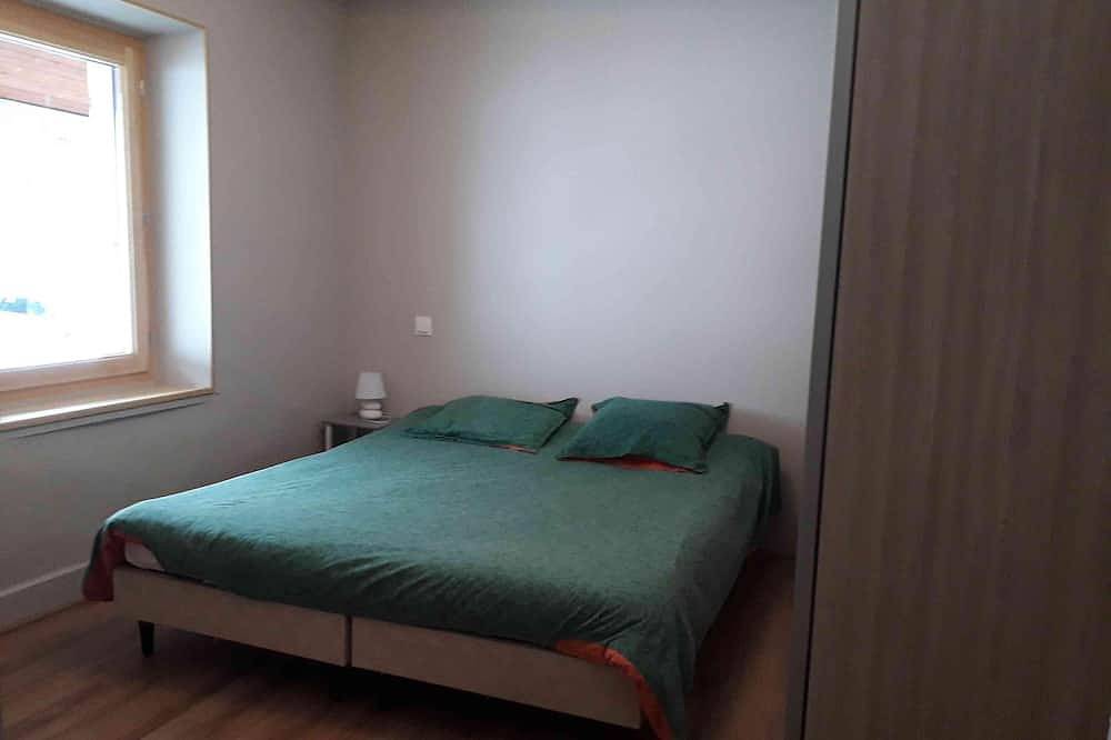 Apartment For 4/6 People Lelex Monts Jura in Lélex, Gex