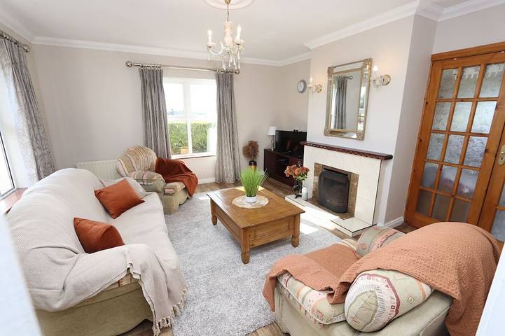Log cabin for 5 people in County Cavan