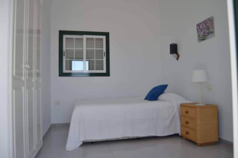 Ganze Wohnung, Apartment direkt am Meer mit traumhafter Aussicht in Punta del Hidalgo in Punta del Hidalgo, San Cristóbal de La Laguna