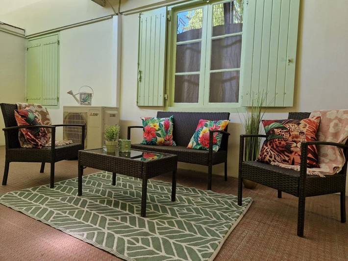 Gîte pour 4 personnes, avec terrasse et vue, animaux acceptés à Alès - 2