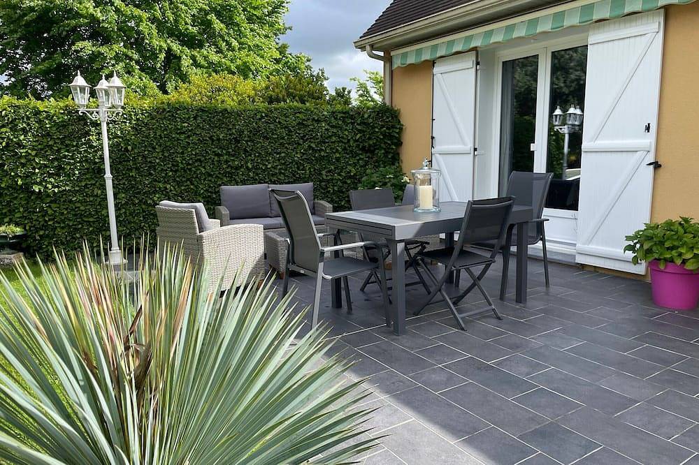 Chambre D’hôte pour 3 Personnes dans La Chapelle-Saint-Aubin, Sarthe