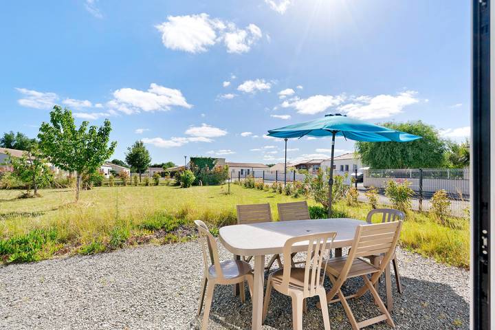 Location de vacances pour 6 personnes, avec jardin dans Pisany