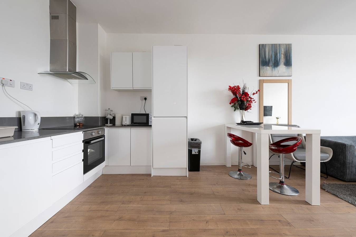Entire apartment, Trendy Comfort in West Bromwich in Sandwell, Birmingham Area