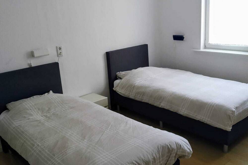 Rollstuhlgerecht angepasstes Ferienhaus in Ottenstein / Weserbergland in Ottenstein, Landkreis Holzminden