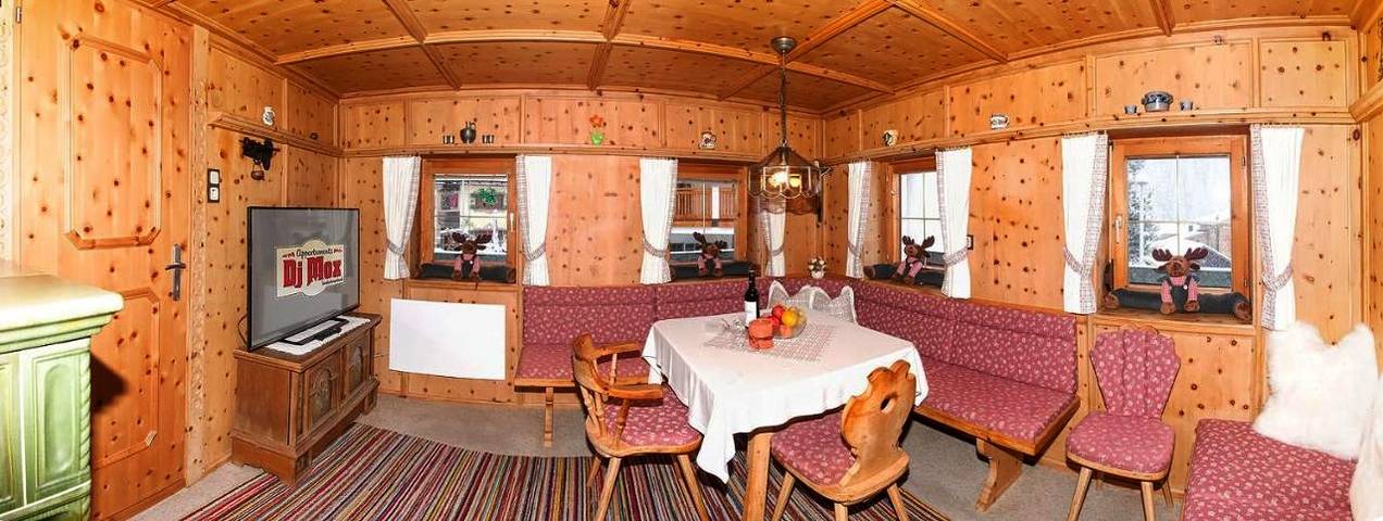 Ferienwohnung für 4 Personen, mit Ausblick und Balkon - 1