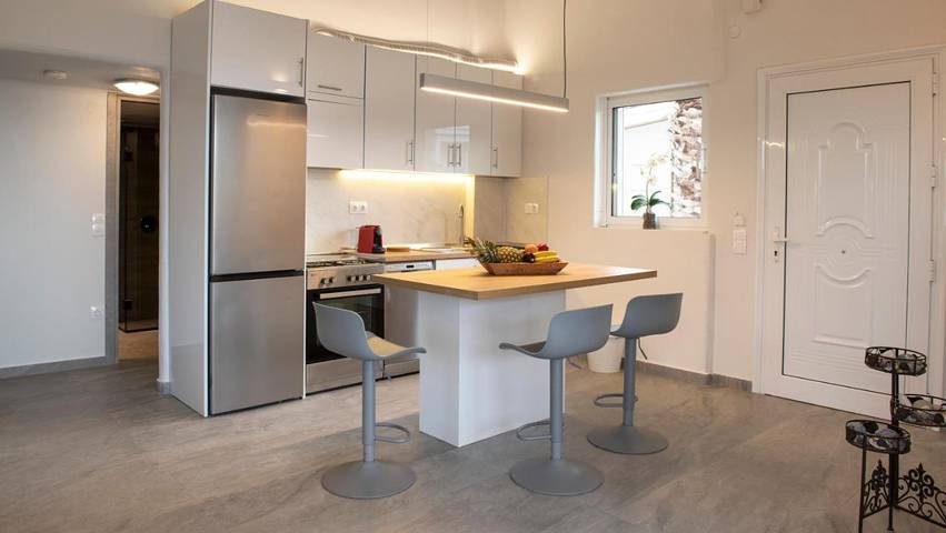 Location de vacances pour 5 personnes, avec vue et jardin dans Pefkochori - 4