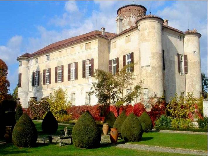Schloss für 4 Personen, mit Garten in Italien - 2