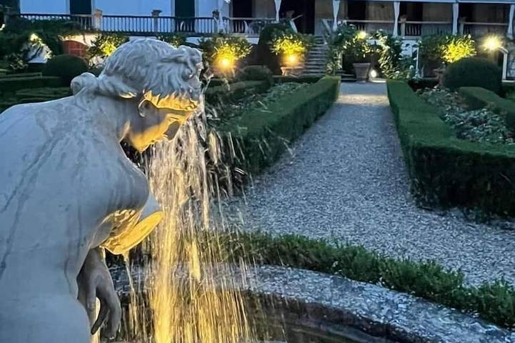 Villa mit pool für 26 Personen, mit Balkon und Whirlpool sowie Terrasse und Garten in Florenz