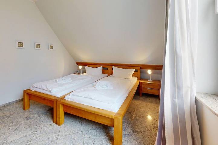 Ferienhaus für 6 Personen, mit Balkon und Garten in Binz - 2