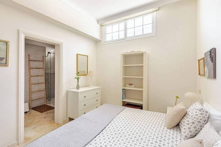 Gîte pour 2 personnes, avec piscine et balcon, animaux acceptés dans Santa Margarita - 2