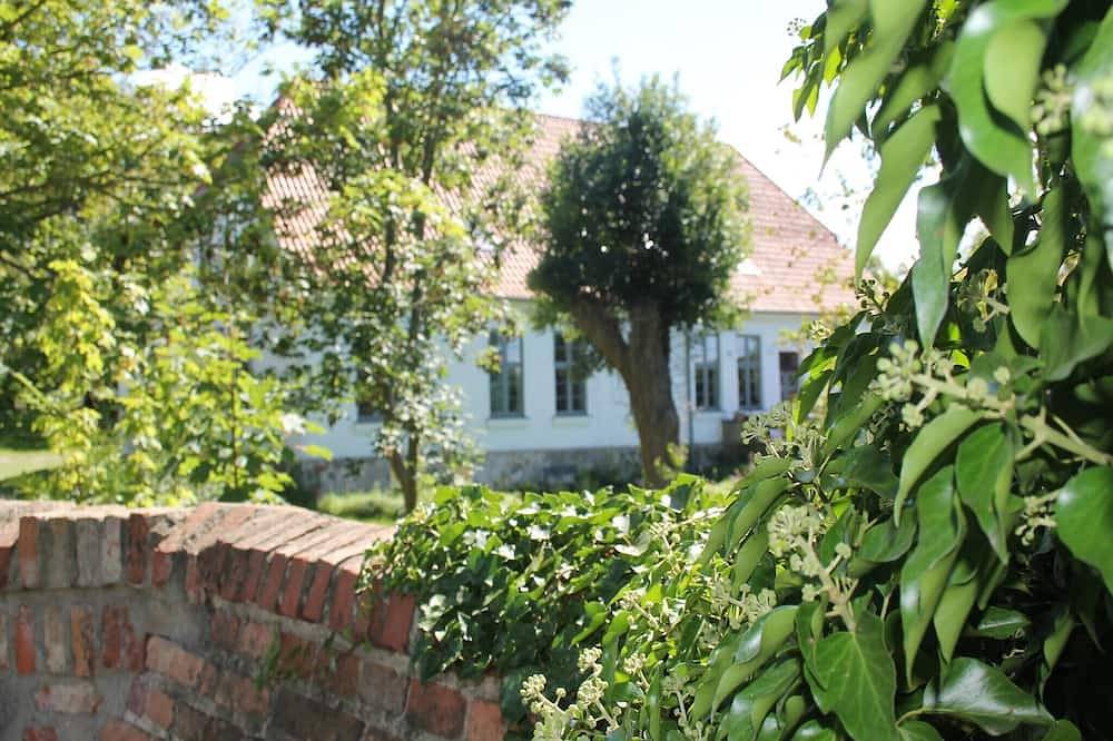 Ganze Wohnung, Wohnung in Steffenshagen mit Obstgartenblick in Steffenshagen, Rostock und Umgebung
