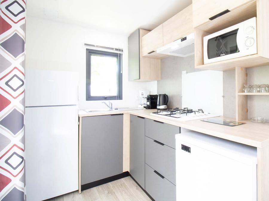 Camping Les Embruns d'Oléron - Mobilhome 4 personas - Casa móvil Bergeronnette**** 4 plazas in Le Château-d'Oléron, Côte de Beauté