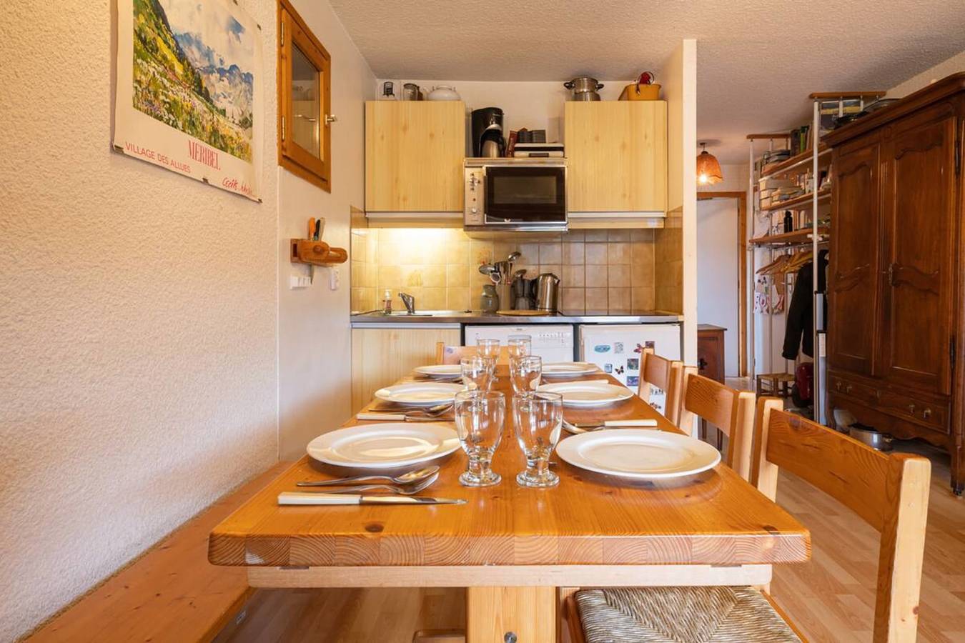 Geheel appartement, Large duplex in Méribel Village with balcony in Meribel Village, Courchevel