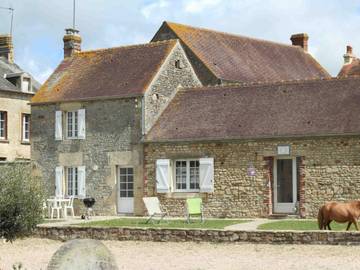 Gîte pour 5 personnes, avec jardin, animaux acceptés dans Orne