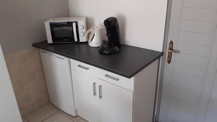 Gîte pour 2 personnes, avec jardin et piscine, animaux acceptés à Cuxac-d'Aude - 4