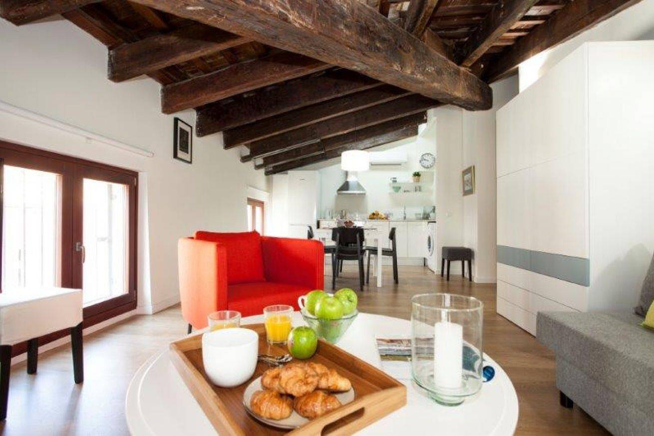 Apartamento entero, A. San Vicente Iii in Valencia City Centre, Valencia