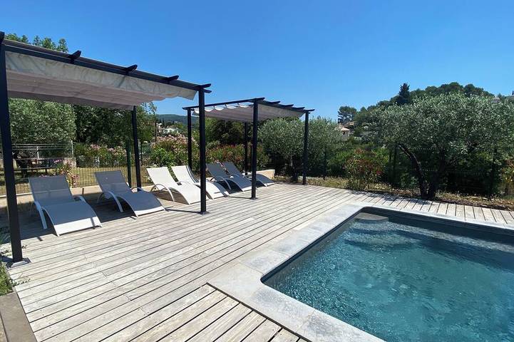 Appartement de vacances pour 2 personnes, avec piscine et jardin