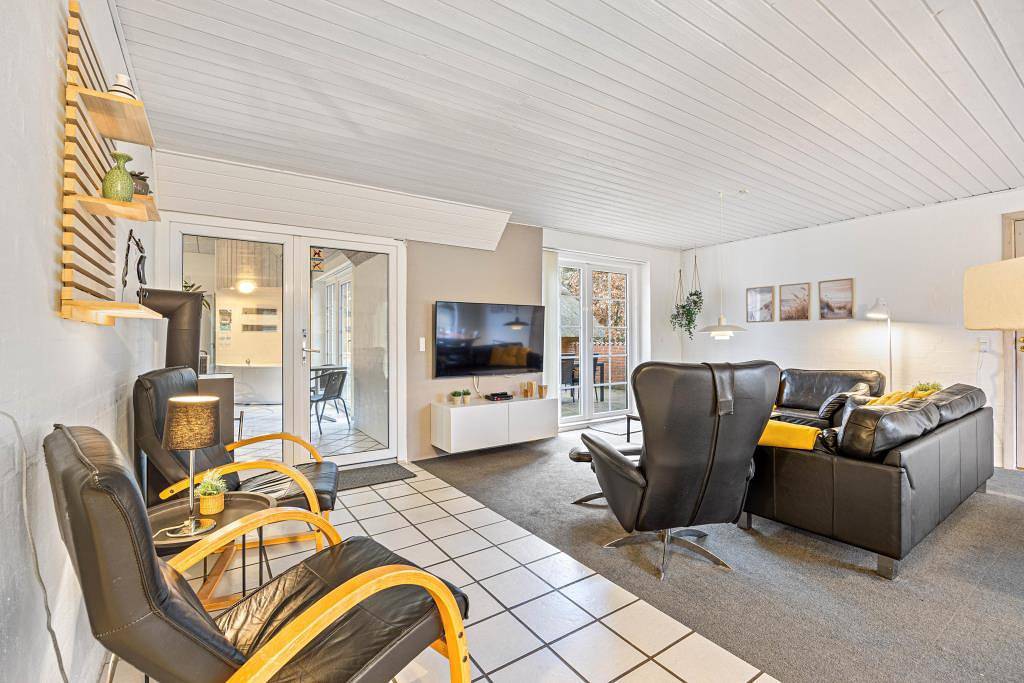 Poolhus med sauna og spa, 1 hund tilladt in Ulfborg, Holstebro Kommune