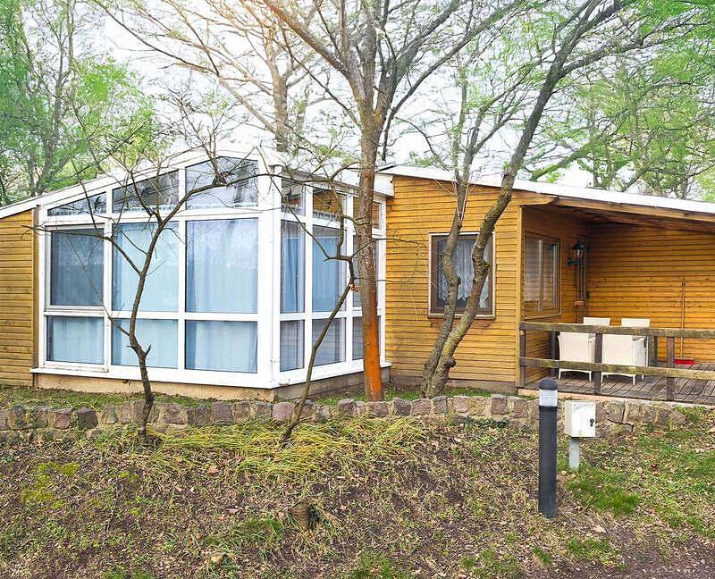 Ferienhaus mit Seeblick und Wintergarten in Rotta, Kemberg