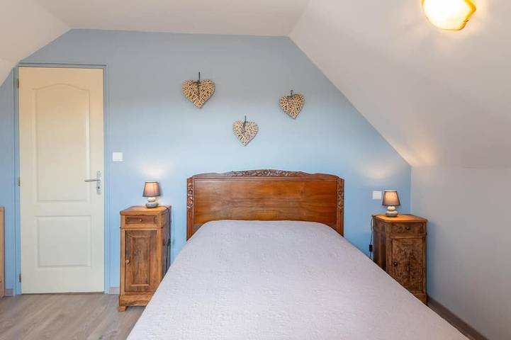 Location de vacances pour 5 personnes, avec jardin à Saint-Georges-de-Lévéjac - 2