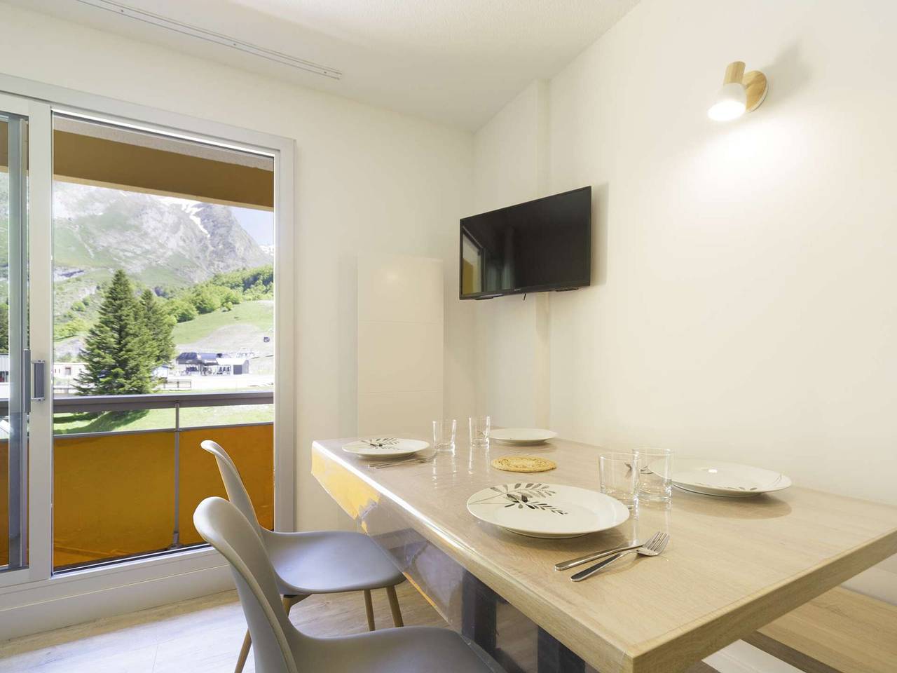 Estudio entero, Estudio renovado en Gourette, 4 pers, mascotas permitidas, wifi in Gourette, Eaux-Bonnes