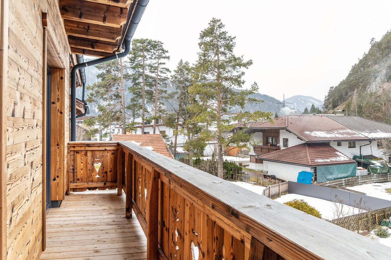 Ganze Wohnung, Apartment 'Lorenz' mit Bergblick, Balkon und Wlan in Scharnitz, Arnspitzgruppe