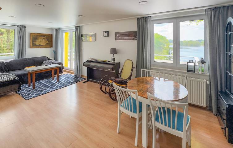 Ferienhaus für 4 Personen mit Terrasse in powiat wejherowski