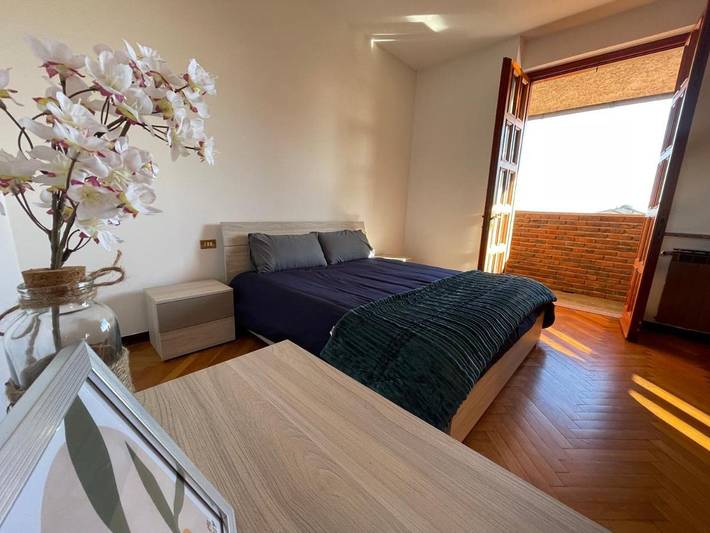 Appartamento per 4 persone, con Balcone e Terrazza nonché Giardino e Panorama a Oleggio