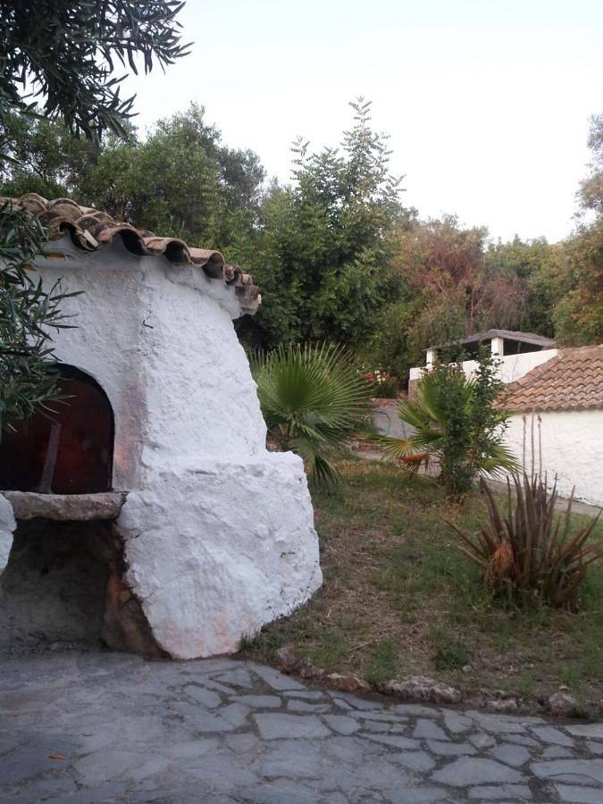 Casa rural para 7 personas, con vistas además de terraza y piscina, Se admiten mascotas en El Bosque - 4