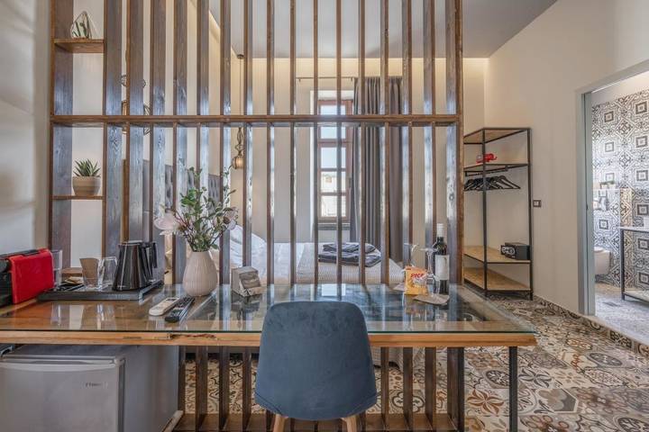 Bed and breakfast for 2 personer, med utsikt og terrasse, dyr tillatt - 1