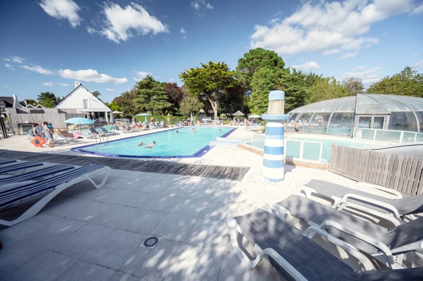 Camping 4 étoiles - Piscine  - eec0hd in Raguénez, Névez