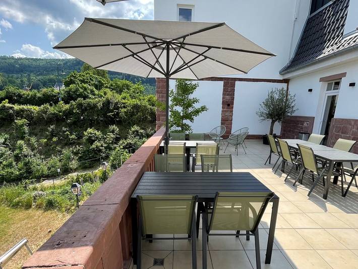 Ferienhaus für 2 Personen, mit Terrasse und Balkon/Terrasse im Odenwald - 3