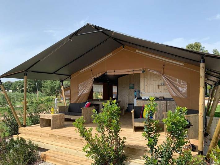 Zelt für 5 Personen, mit Ausblick und Garten sowie Pool - 1