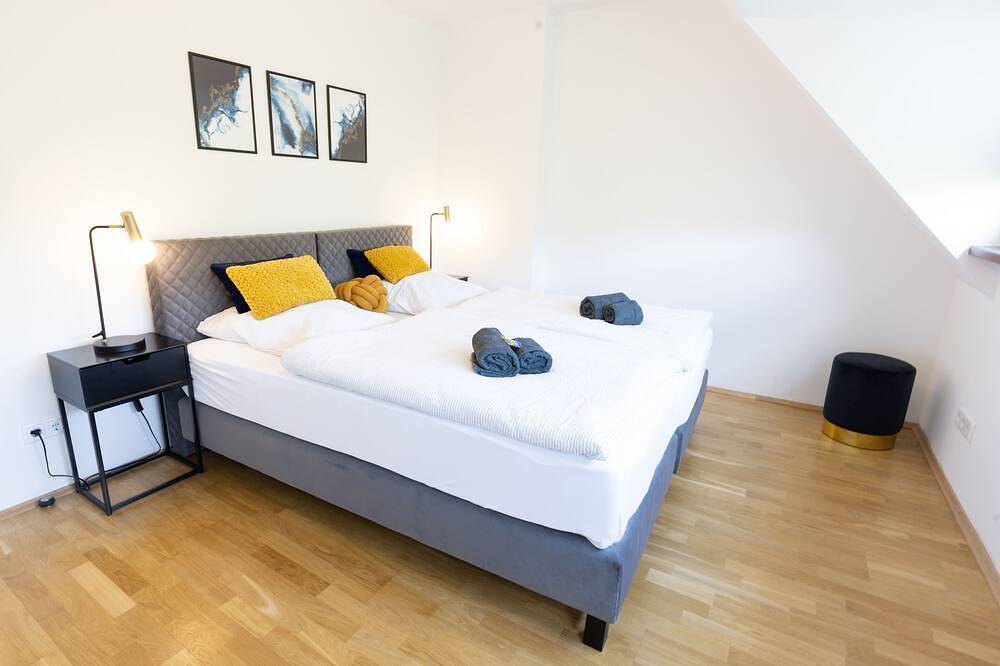 Apartamento entero, Ko-Living | Rooftop | center | kitchen | 5 min to Rhine | up to 4 guests in Lahnstein, Osteifel