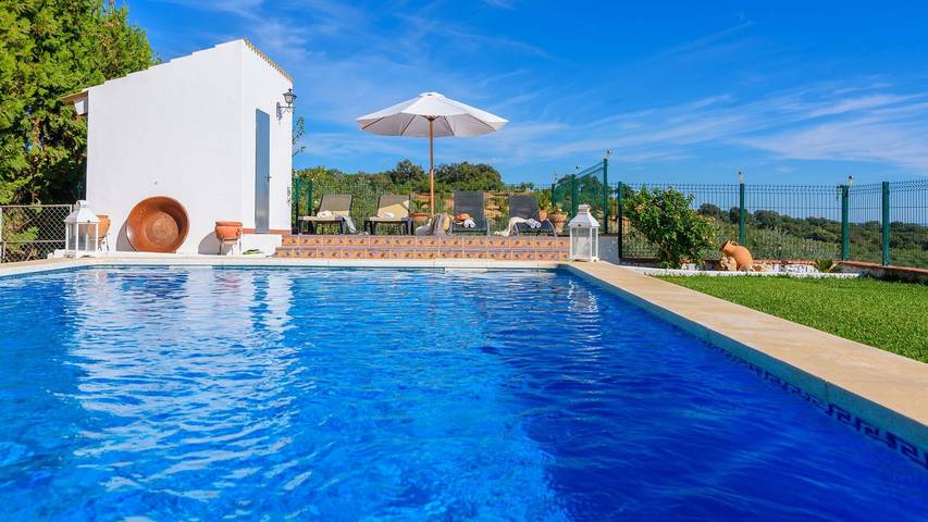 Chalet para 5 personas, con piscina y balcón/terraza, Se admiten mascotas en Sierra Norte de Sevilla - 4