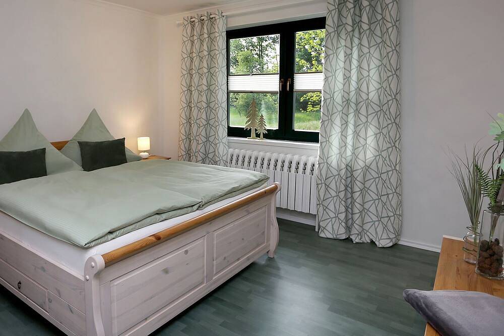 Ganze Wohnung, Ostseeurlaub in der Rostocker Heide, zwischen Rostock und Fischland Darß Zingst in Wiethagen, Rostock