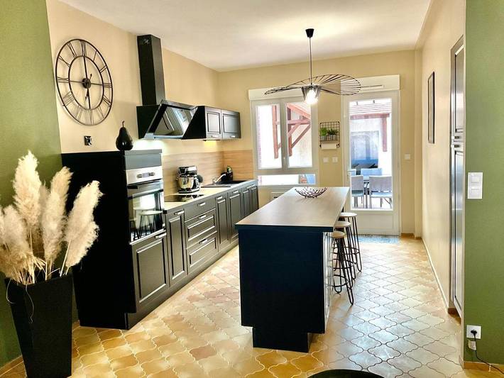 Location de vacances pour 7 personnes, avec terrasse à Hautvillers - 2