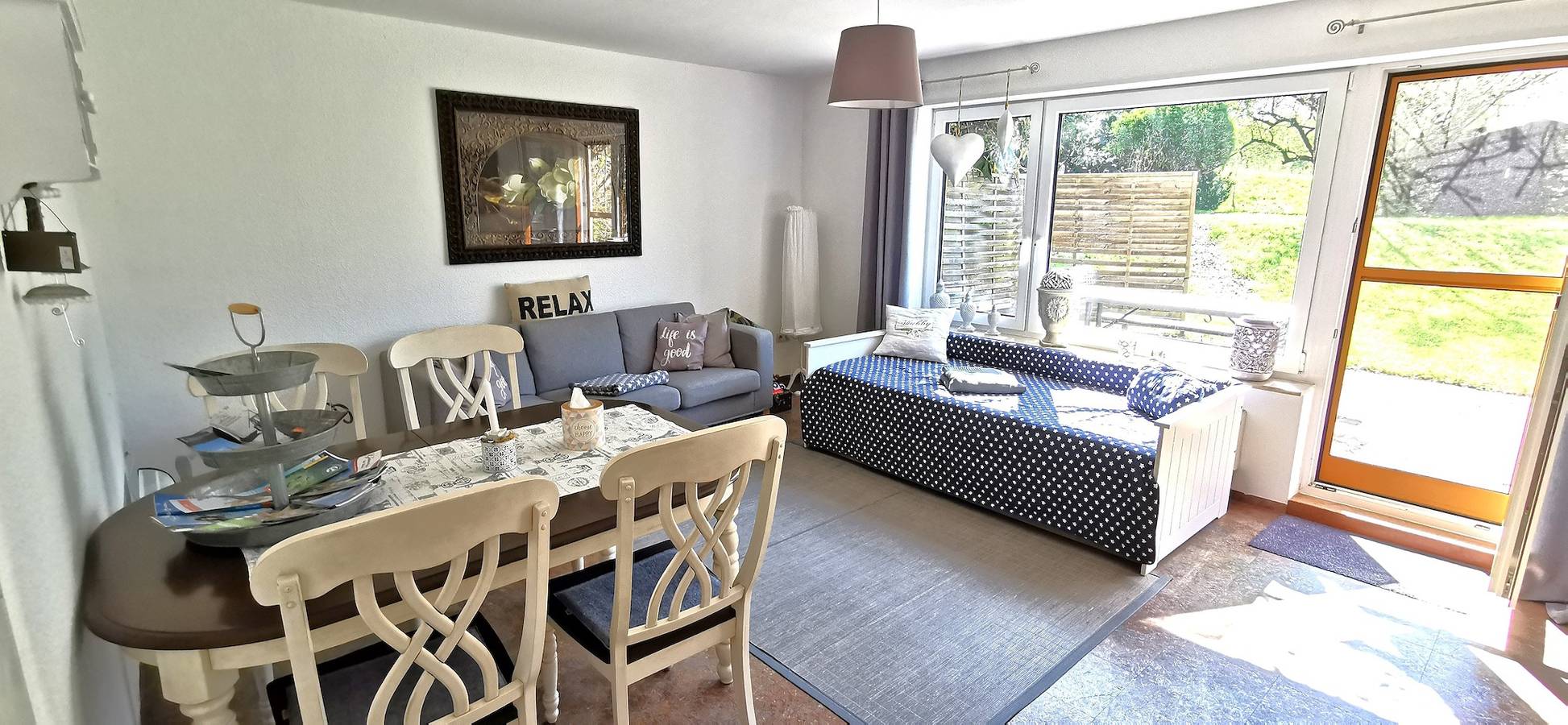 Ganze Ferienwohnung, Bodensee Apartment Ravensburg Obereschach in Ravensburger Spieleland, Ravensburg