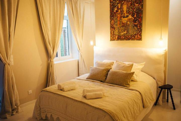 Gîte pour 2 personnes, avec jacuzzi ainsi que jardin et sauna à Croix (homonymie) - 3