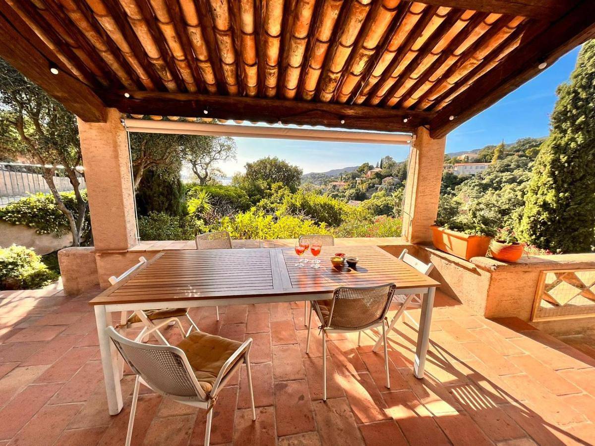 Villa in Rayol-Canadel-sur-Mer, Côte méditerranéenne (France)