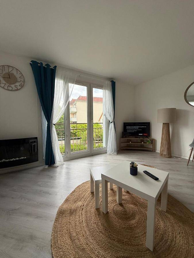 Gîte pour 4 personnes, avec vue, animaux acceptés à Arpajon