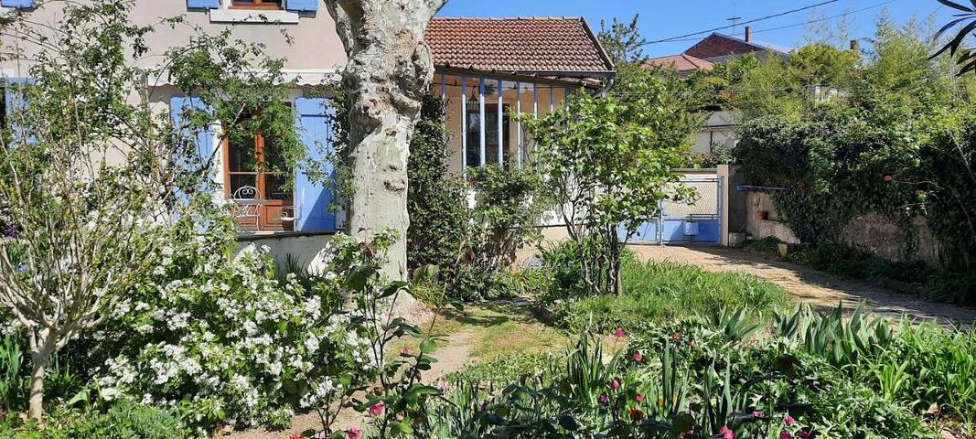 Location de vacances pour 11 personnes, avec jardin, animaux acceptés à Romans-sur-Isère - 3