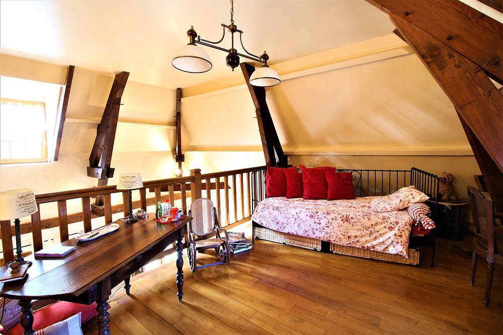Chambre D 'hôtes Chez Pascaline La Terrasse in Sarliac-sur-l'Isle, Périgord Blanc