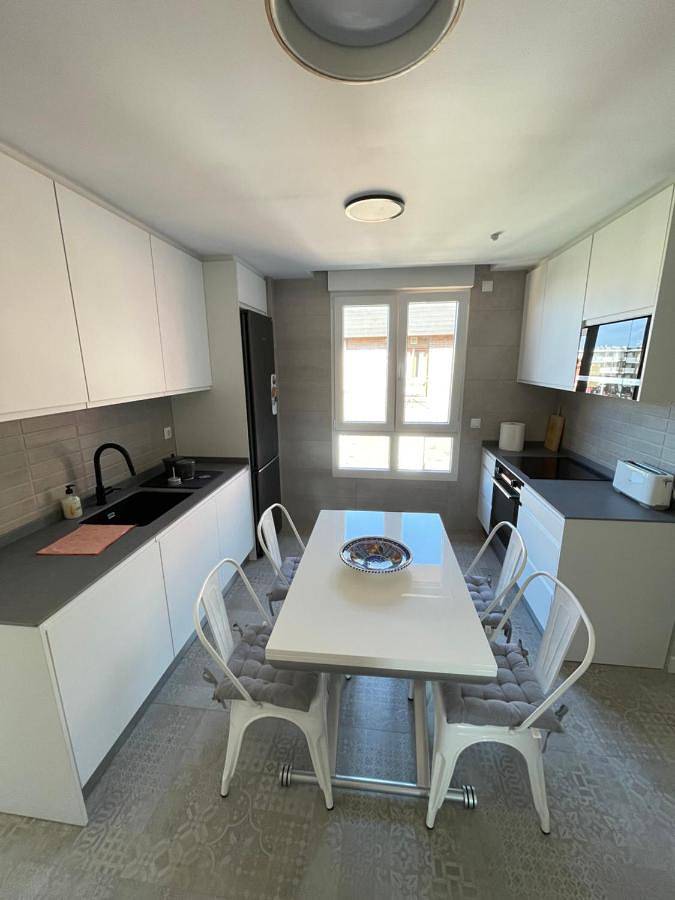 Apartamento para 5 personas, con Vistas en Somo