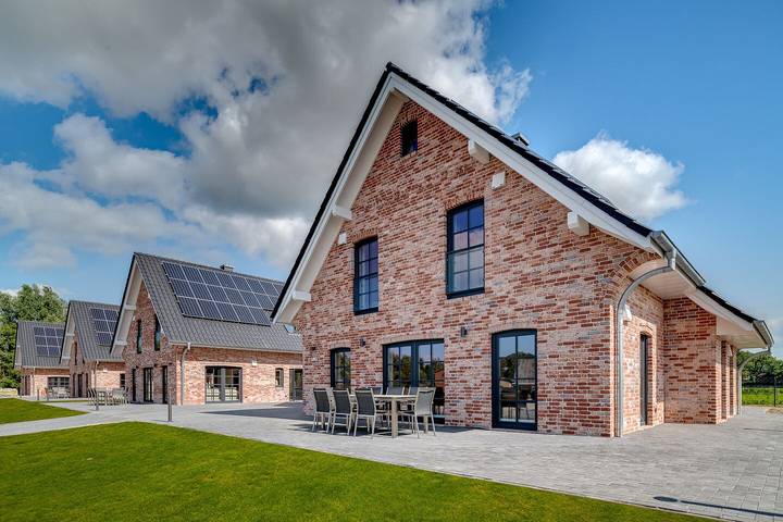 Ferienhaus für 8 Personen, mit Whirlpool und Terrasse sowie Garten und Sauna, mit Haustier in Osterhever - 2