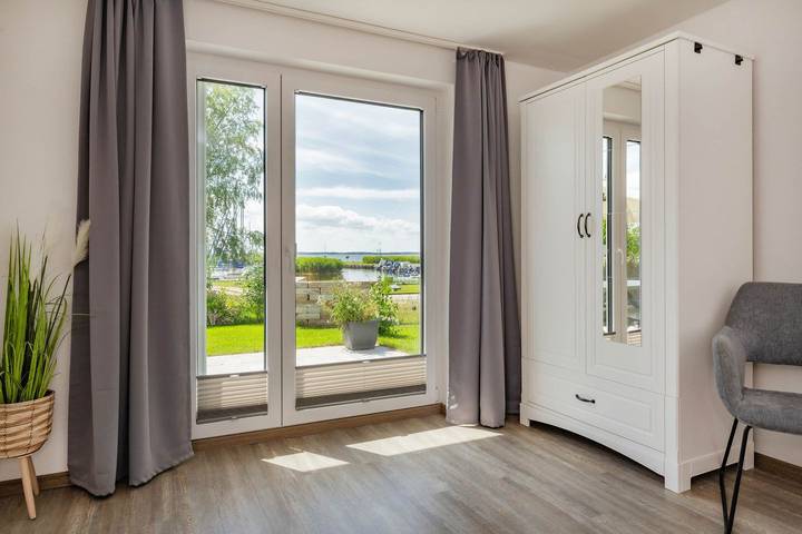 Ferienhaus für 5 Personen, mit Terrasse und Seeblick sowie Ausblick in Loddin - 3