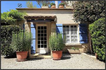 Gîte pour 3 personnes, avec jardin à Rognonas