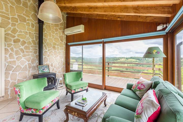 Location de vacances pour 18 personnes, avec jardin et terrasse à Rouffignac-Saint-Cernin-de-Reilhac - 3