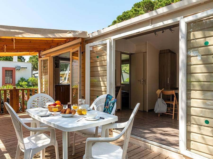 Camping Domaine de La Yole - Mobilhome 6 personas - Classic | 2 Dormitorios | 4/6 Pers | Terraza elevada | Aire acondicionado in Vendres, Côte d'Améthyste