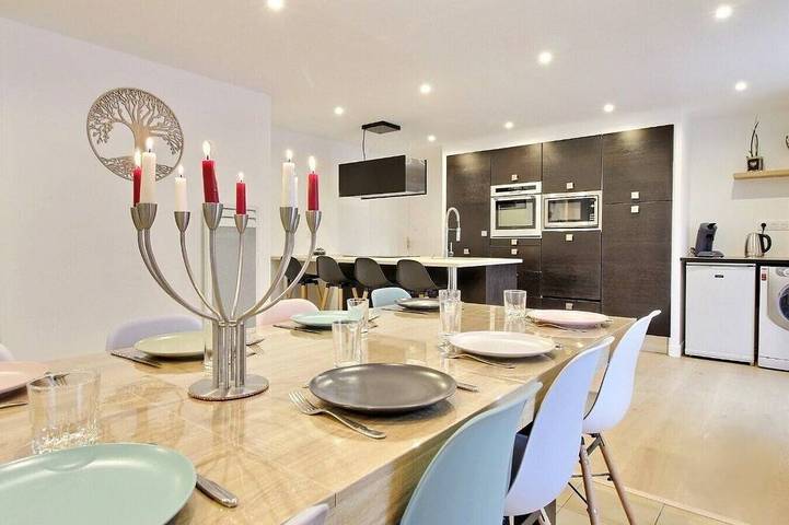 Location de vacances pour 10 personnes, avec jardin et terrasse à Taupont